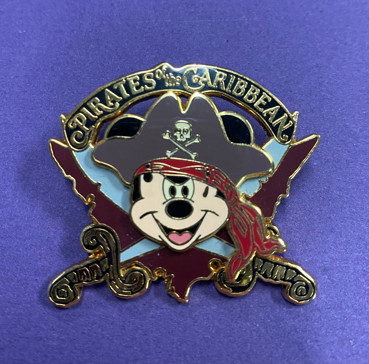 Disney Pirates of the Caribbean Logo Mickey Mouse Crossed Swords Pin 2 ...